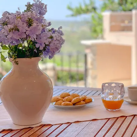 Lacasadicarla Holiday home